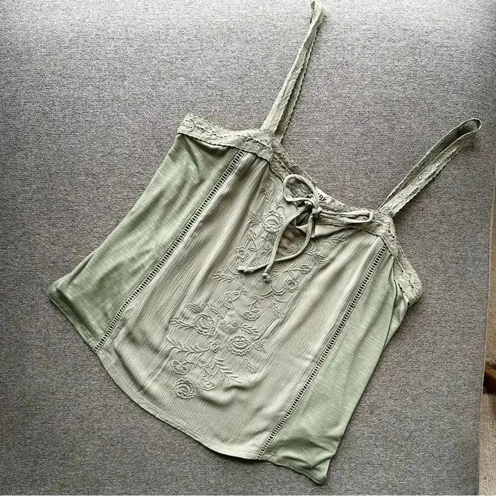 NWT Mauby Embroidered Tie Neck Tank Top XXL - Picture 3 of 6